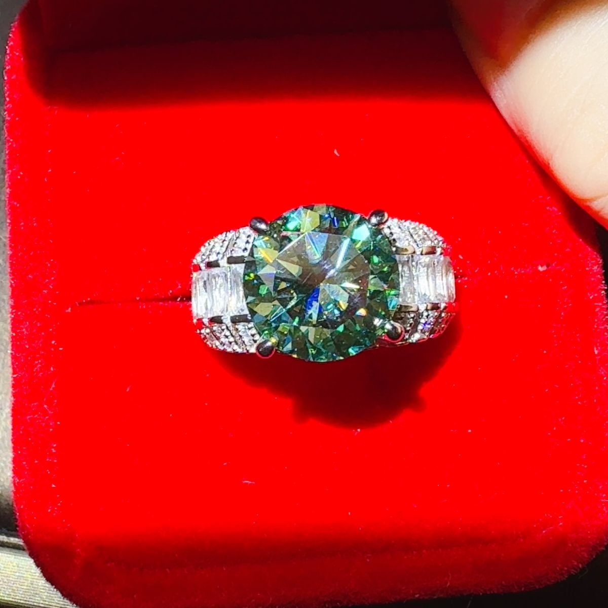 5 Carat Emerald Moissanite 925 Sterling Silver Ring